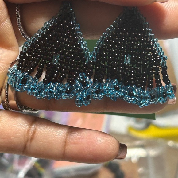 Beaded Black and Blue Triangle Earrings - Picture 2 of 3